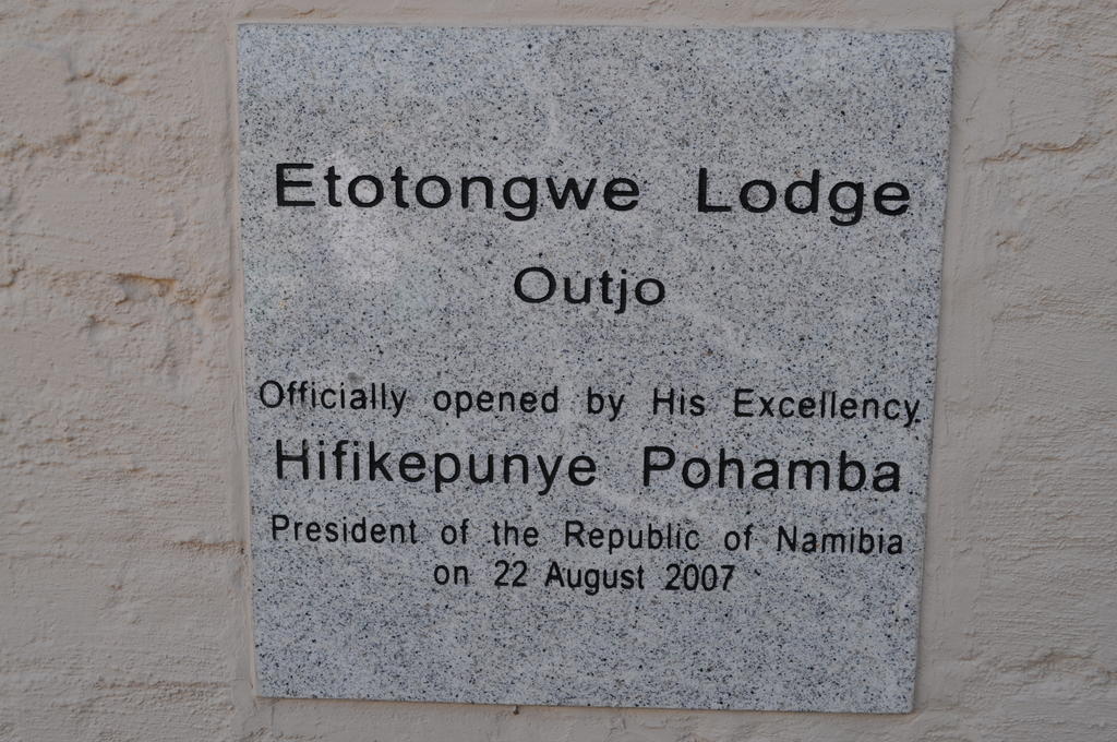 Etotongwe Lodge Outjo Esterno foto