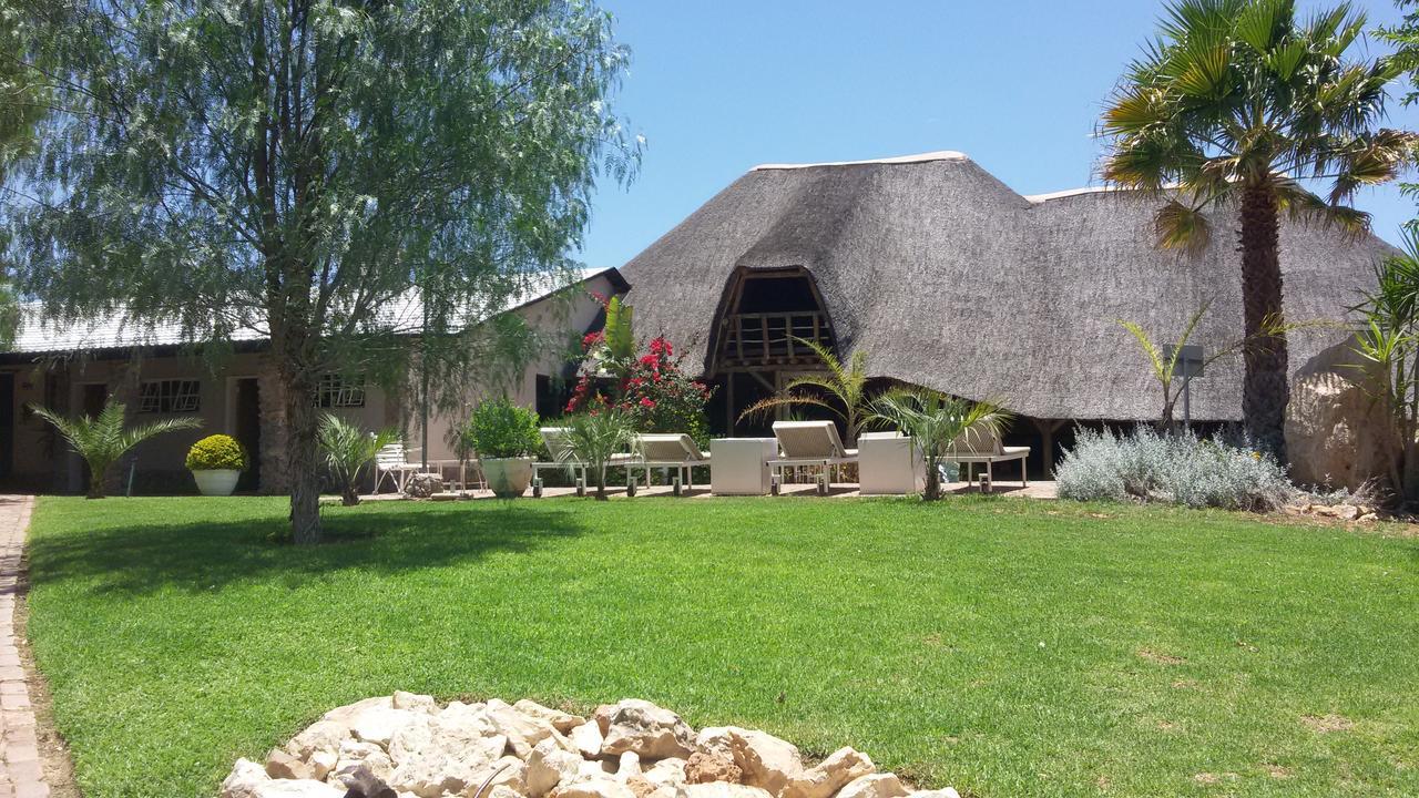 Etotongwe Lodge Outjo Esterno foto