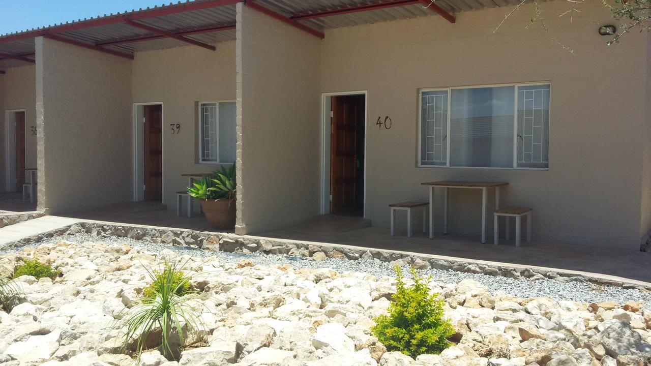 Etotongwe Lodge Outjo Esterno foto