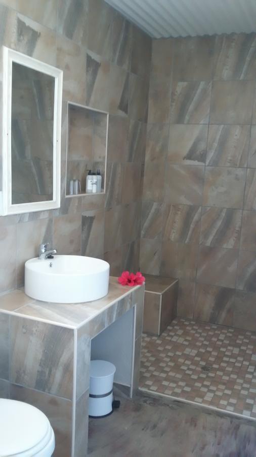 Etotongwe Lodge Outjo Esterno foto