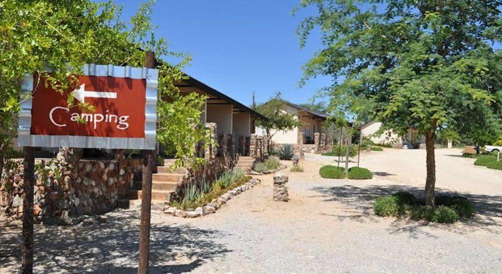 Etotongwe Lodge Outjo Esterno foto