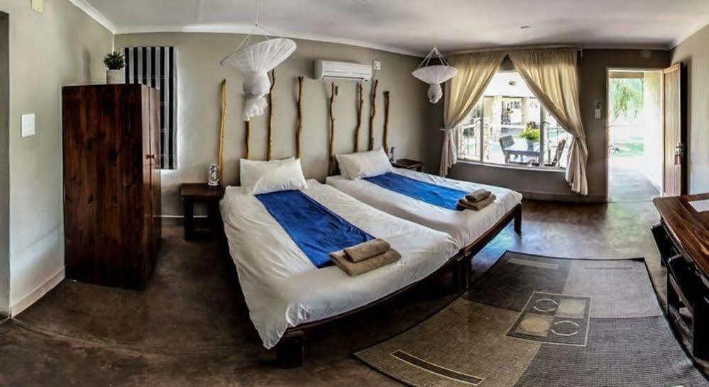 Etotongwe Lodge Outjo Esterno foto